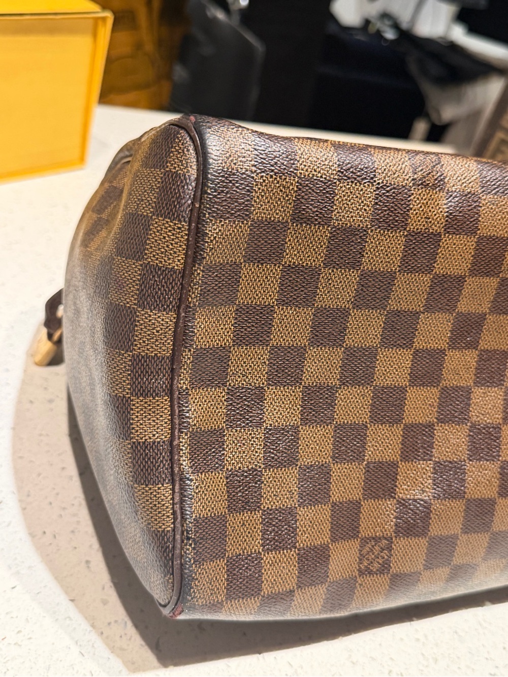 Louis Vuitton damier ebene speedy 35 Bag - Picture 5 of 15